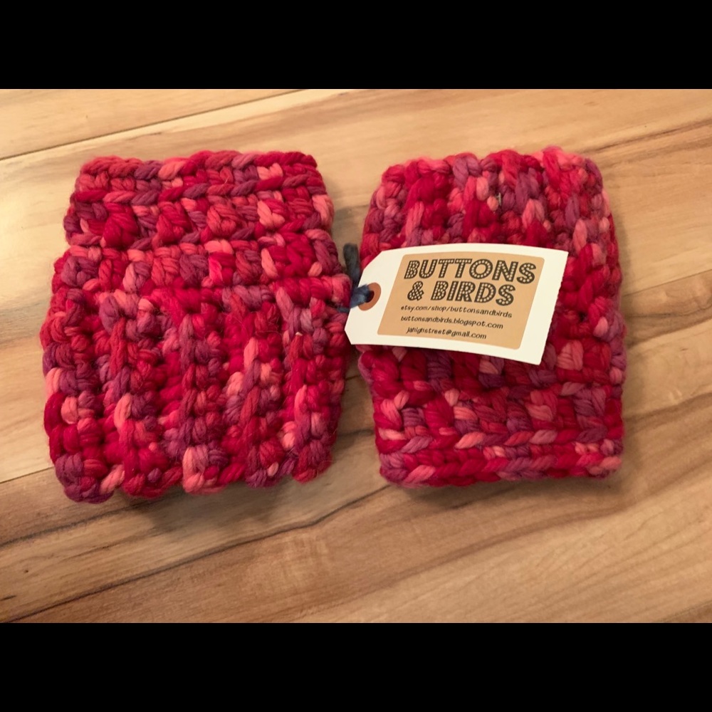 5 for $25 hand crocheted boots cliffs
